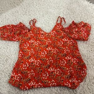 NEVER WORN! Sienna sky xs vacation top!